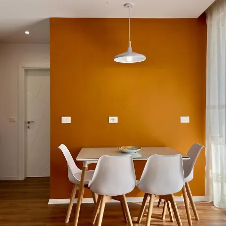 Bohemian Apt, Beachfront & Family Friendly - By Beta Premium Apartment Golem (Tirana)