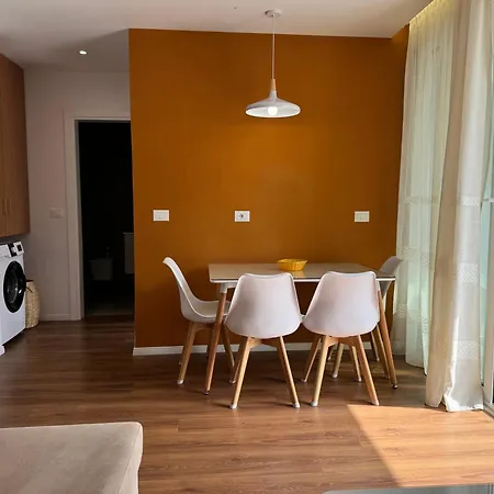 Bohemian Apt, Beachfront & Family Friendly - By Beta Premium Apartment