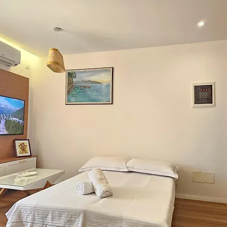 아파트 Bohemian Apt, Beachfront & Family Friendly - By Beta Premium