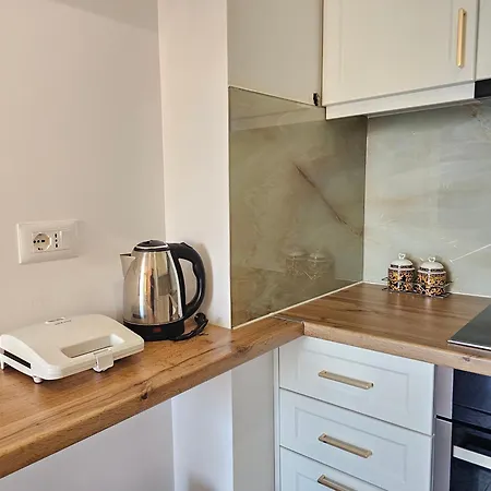 Apartmán Bohemian Apt, Beachfront & Family Friendly - By Beta Premium *