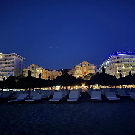Apartment Bohemian Apt, Beachfront & Family Friendly - By Beta Premium Golem (Tirana)