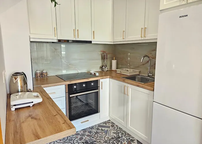 Appartement Bohemian Apt, Beachfront & Family Friendly - By Beta Premium