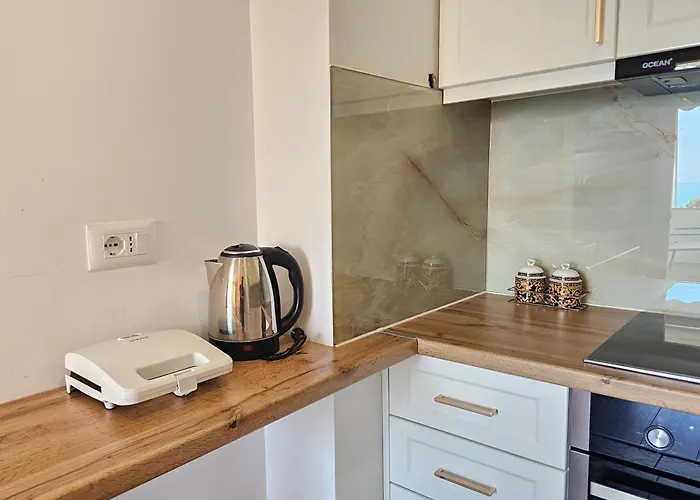 Appartement Bohemian Apt, Beachfront & Family Friendly - By Beta Premium *