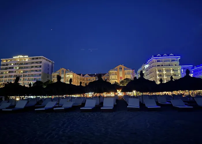 Appartement Bohemian Apt, Beachfront & Family Friendly - By Beta Premium Golem (Tirana)